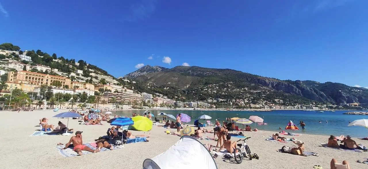 Superbe Appartement 2 Pieces A 2 Pas De La Plage,Dans La Vieille Ville Menton France