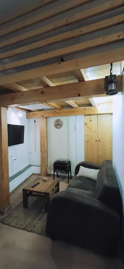Superbe Appartement 2 Pieces A 2 Pas De La Plage,Dans La Vieille Ville Menton France