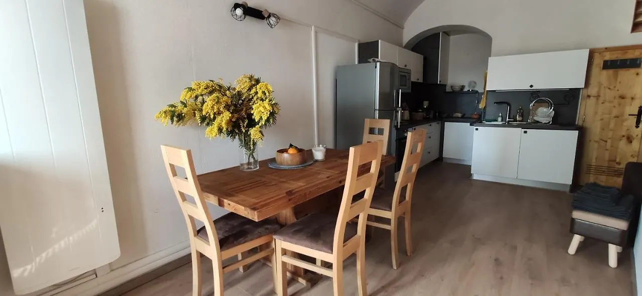 Superbe Appartement 2 Pieces A 2 Pas De La Plage,Dans La Vieille Ville location